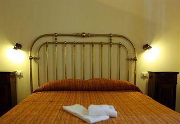 Sabir Bed & Breakfast 2*